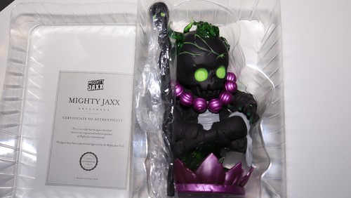 Mighty Jaxx Hell Lotus Reincarnation Clogtwo Collectible Figure - Toxic - Picture 2 of 13