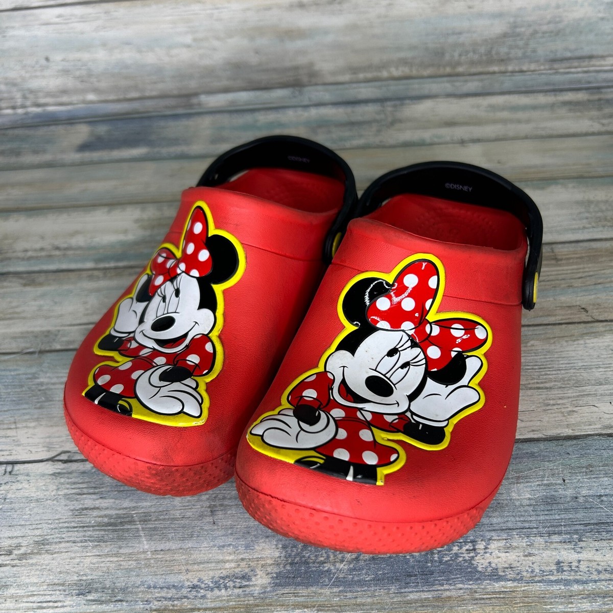 Crocs Disney Minnie Mouse Youth J2 Kids Red Rubber Clogs