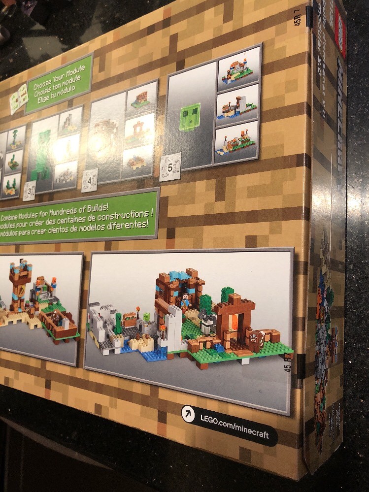 LEGO 21135 Minecraft The Crafting Box 2.0 Brand new factory sealed