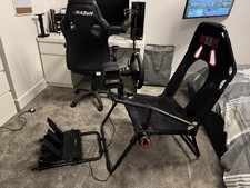 MOZA R5 bundle + clutch and the next level racing Lite cockpit - GRAB A BARGAIN!