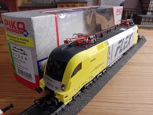 Piko H0 57225 Siemens-Dispolok "Flex" ES 64 U2-021 / Wechselstrom / OVP / Neu | Zustand: Neu