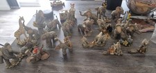 Tuskers Henry & Henrietta Ele-Tow Sculpture Figurine Elephant Design