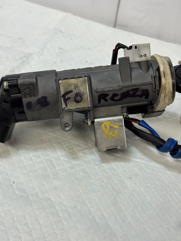 Suzuki Forenza 2008 interruptor de arranque con llave OEM (67) Foto 4 de 4