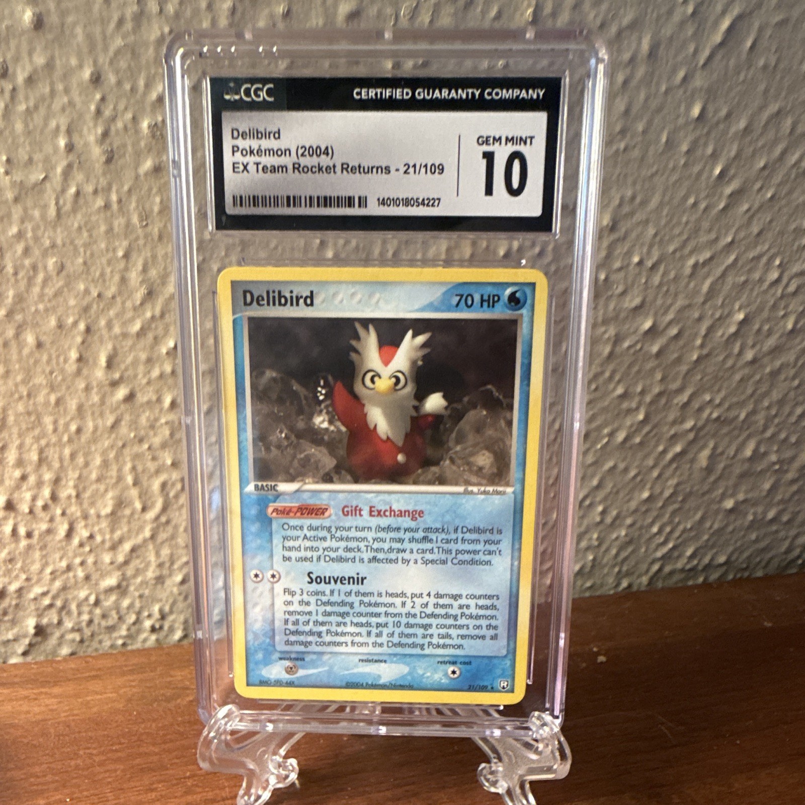 Pokémon Delibird CGC 10 EX Team Rocket Returns 21/109 POP(20) English 2004