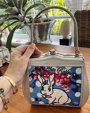 Helen Rochfort Metallic Silver Faux Leather Top Handle Kiss Lock Rabbit Bag