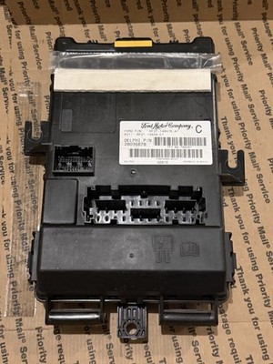 6F2T-14B476-AT  2006 Ford Freestar Mercury PL PW MS Multifunction Smart Box BCM
