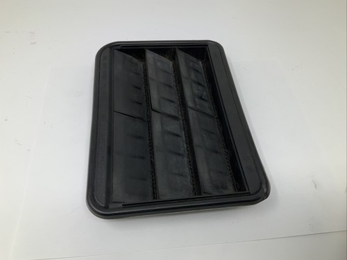 BMW 2014-2018 G20 G30 F32 3 series Body Ventilation Grilles 6422 9176945 OEM - Picture 3 of 9