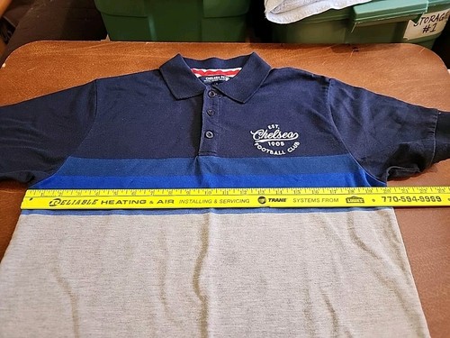 Chelsea Football Club Men's LARGE S/S Blue/Gray Crest Casual Polo EUC. GB23 - Picture 8 of 9