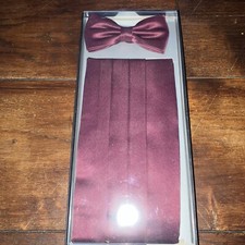 Red/ Burgundy Bow Tie  Cummerbund Set- Adjustable Velcro BRAND NEW IN BOX.