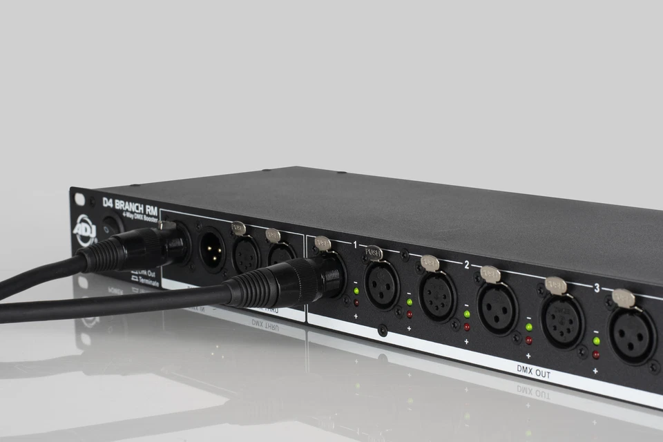 American DJ D4 Branch RM Single Rack 4-Way DMX Distributor/Booster w/XLR IO Jack - Image 2 of 4