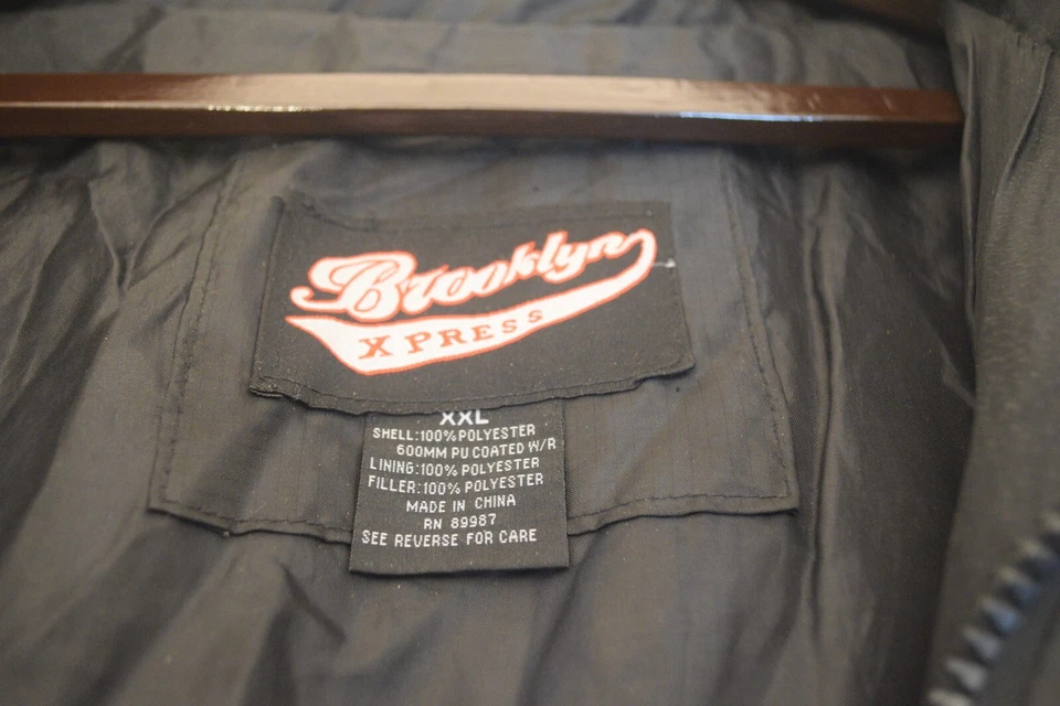 Vintage Brooklyn Xpress Mens Puffer Jacket XXL Black READ Zipper Damage - Image 2 of 4