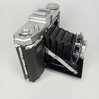 Vintage 1950s Zeiss Ikon Nettar Folding Camera With Case New