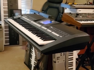 MUST SEE!!! YAMAHA PSR A2000 ORIENTAL ARRANGER WORKSTATION IN
