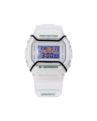 STUDIO SEVEN × G-SHOCK DW-5600 G-SHOCK DW-5600 Studio Seven Collaboration Wristwatch White