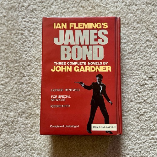 Ian Fleming's JAMES BOND Three Complete Novels by John Gardner Hardcover VG 1987 - Bild 3 von 5