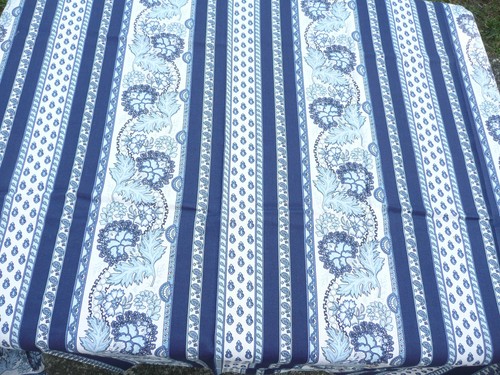 tissu ancien vintage en coton à décors de fleurs et de rayures 1,40 m x 1,03 m - Picture 2 of 8