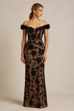 Adrianna Papell Black Floral Appliqu Nude Mesh Evening Gown Formal Size 8 NWT