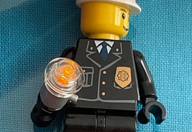 LEGO City Town Light Up Police Officer Minifigure From 7237 Working Flashlight