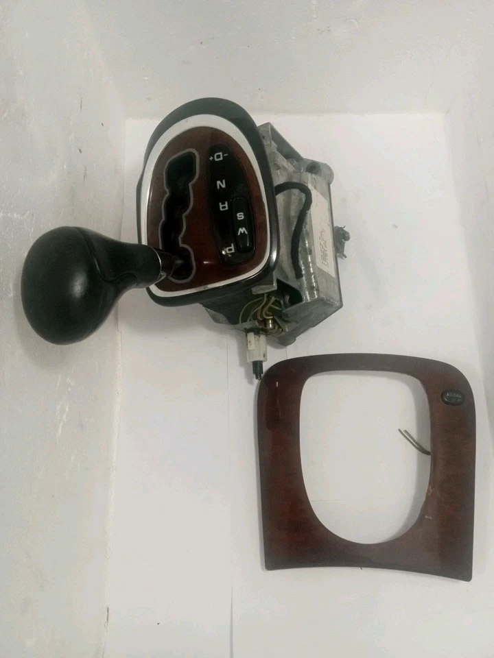 2202670924 00-06 Mercedes W220 S430 S500 CL500 Floor Gear Shift Shifter Selector - Image 4 of 4