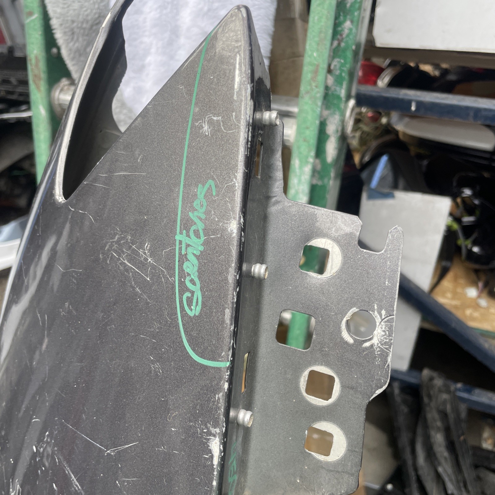 14-23 Maserati Quattroporte Right Fender