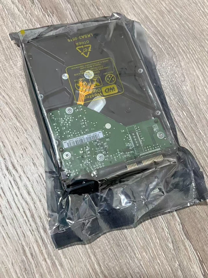 Western Digital Hard Drive WD7501AALS (Caviar Black) - Image 2 of 3