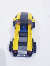 Lego 60097 City Square Tow Truck & Yellow Car 