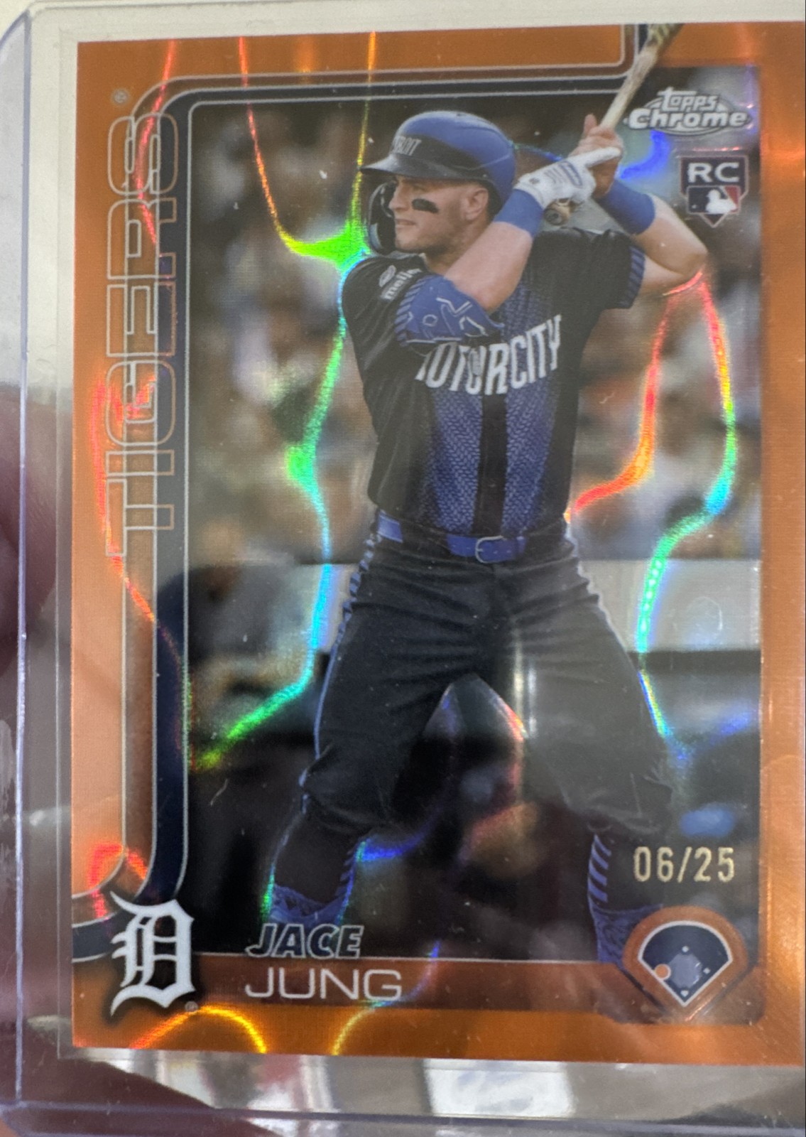 2025 Topps Chrome - Jace Jung #225 Orange Lava Refractor /25 (RC)