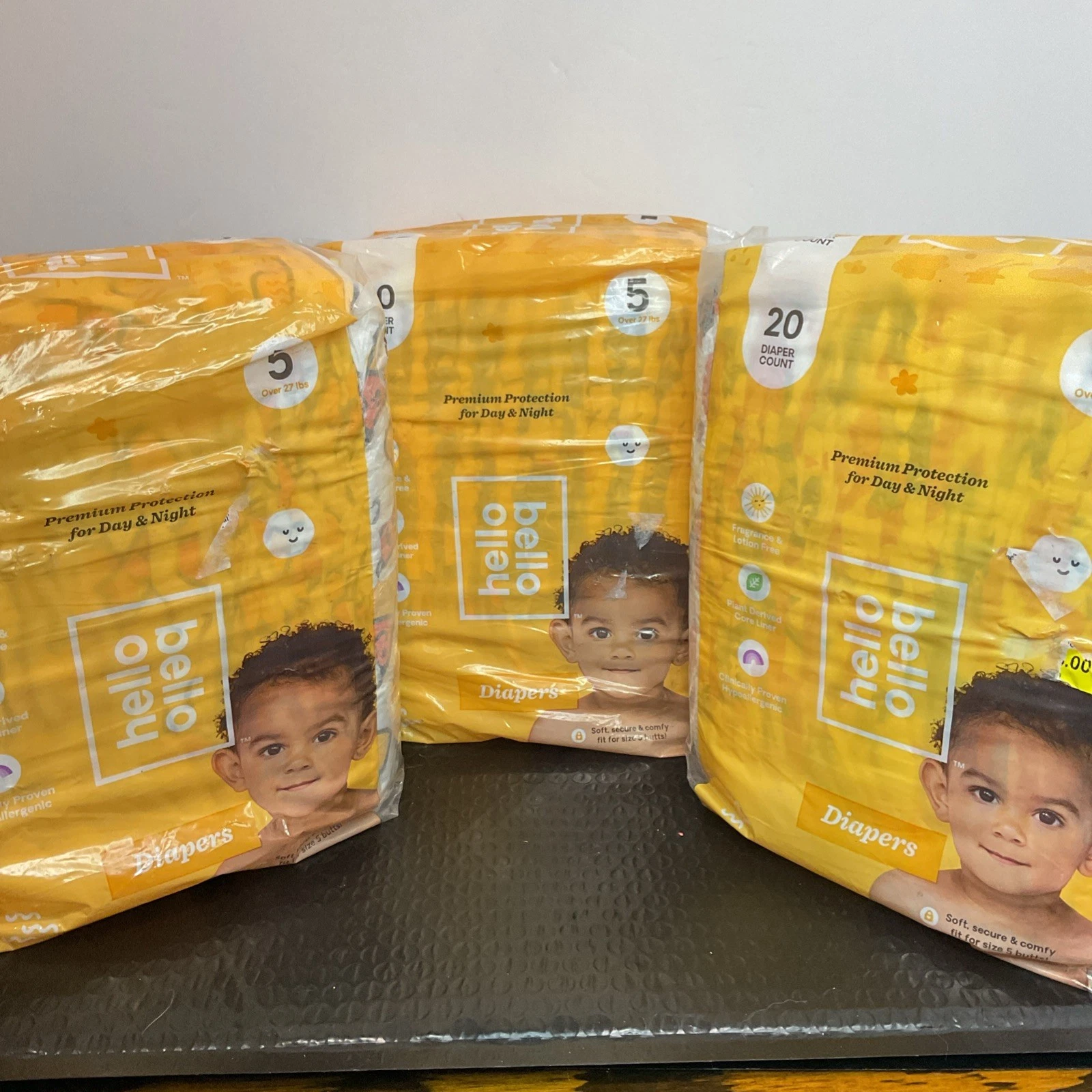 Bello Hello Size 5- 27lb Premium Diapers. Lot Of 3 Packs Of 20 For 60 Total