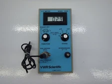 VWR International Model 2052 E C Meter