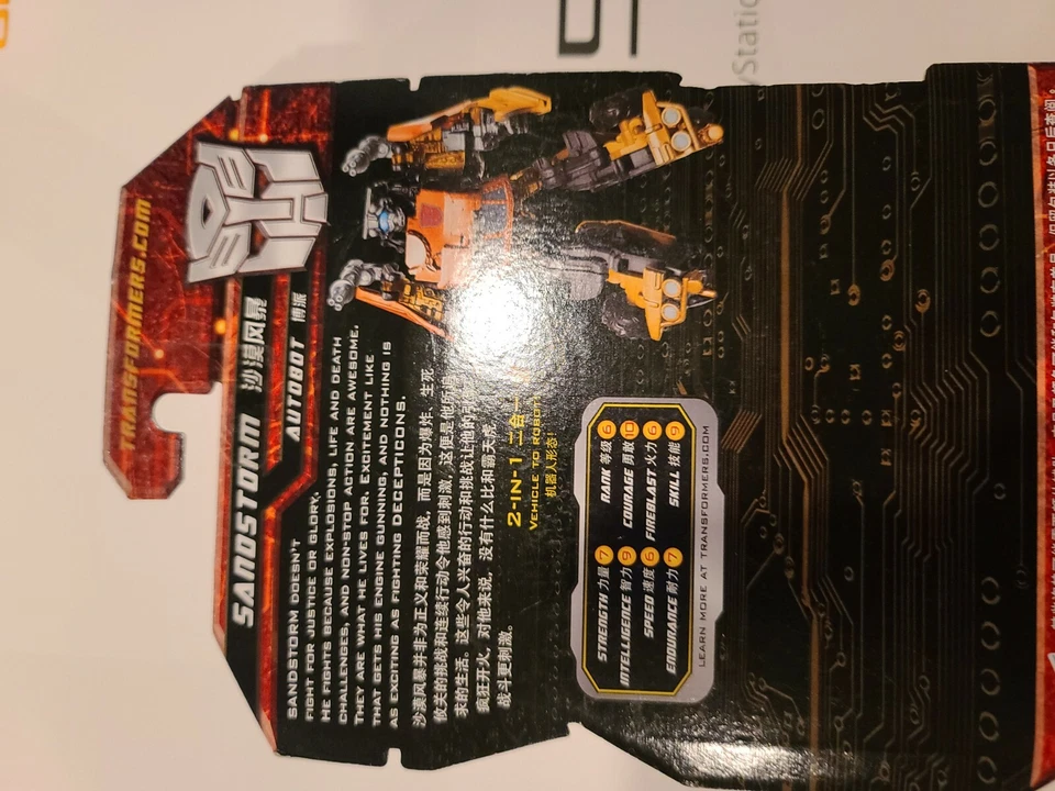 SANDSTORM AUTOBOTS   TRANSFORMERS GENERATIONS SCOUT CLASS - Image 3 of 4