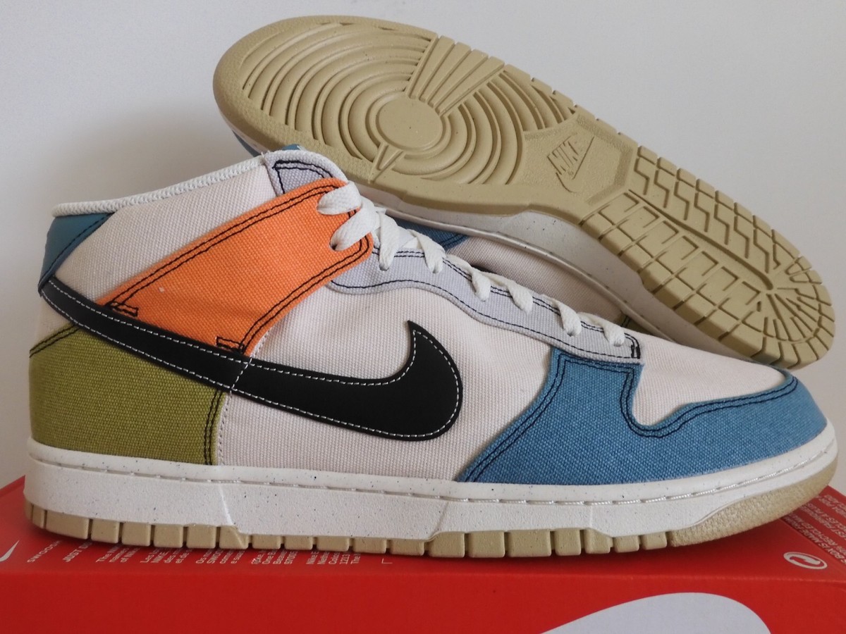 Nike - Dunk Mid \