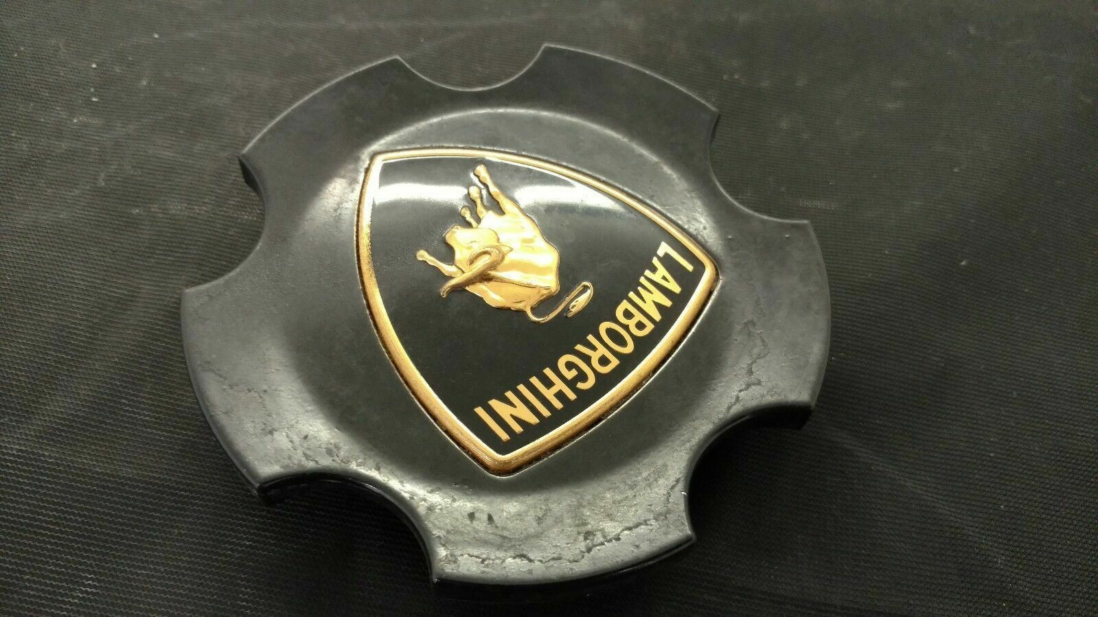 LAMBORGHINI MURCIELAGO LP640 RIM CENTER HUB CAP OEM 410601147