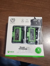 PowerA Play and Charge Kit for Xbox series X /S / Xbox One. damaged box