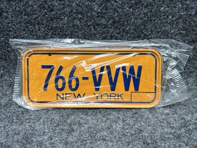 vtg NEW YORK 766-VVW Bicycle Mini License Plate General Mills Wheaties