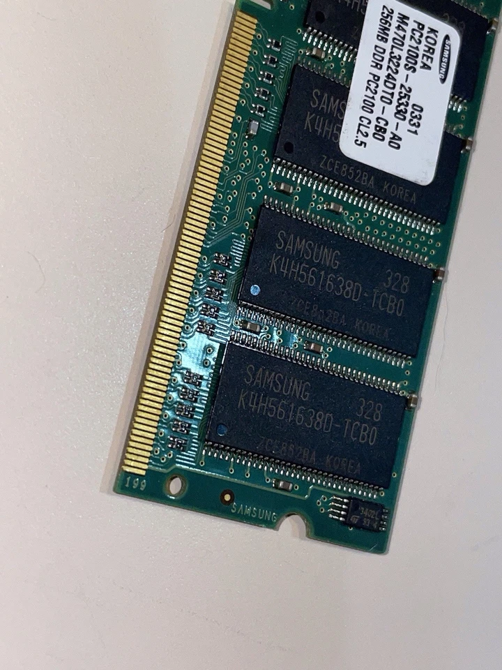 SAMSUNG 256MB PC2100 266MHz M470L3224DT0-CB0 SODIMM Laptop/Netbook Memory - Image 4 of 4
