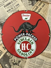 VINTAGE SINCLAIR GASOLINE GAS STATION PUMP OIL 12 INCH PORCELAIN ENAMEL SIGN