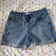 Levi s Women Cuffed Mid Rise Mid-Length Hypersoft Denim Shorts Size 6R