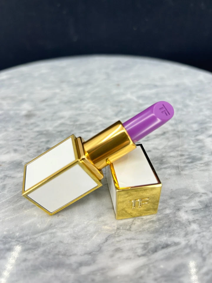 Tom Ford Lip Color Ultra Rich #33 Kaia - 0.07oz/2mL NW-O BOX - Image 4 of 4