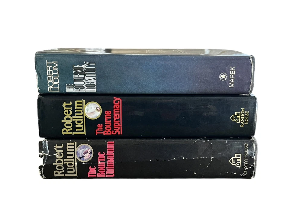 The Bourne Trilogy by Robert Ludlum Lot 3 Identity Supremacy Ultimatum HC DJ Set - Image 3 of 4