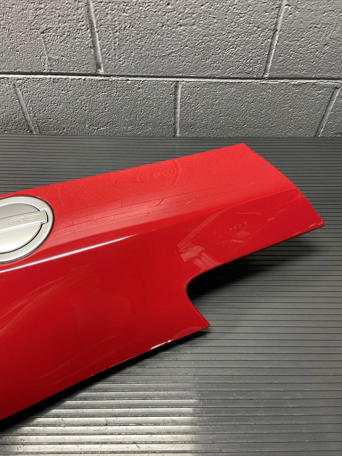 2011-2015 Audi R8 42 Spyder Rear Right Quarter Panel Convertible Body OEM *NOTE*
