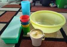 Tupperware Lot Of 9, Vtg Fix-n-Mix 26 Cup Lg Yellow Bowl With Lid, Cups, Creamer