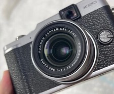 Fujifilm Fuji X Series X20 12.0MP Digital Camera with 2.8-Inch LCD - Silver