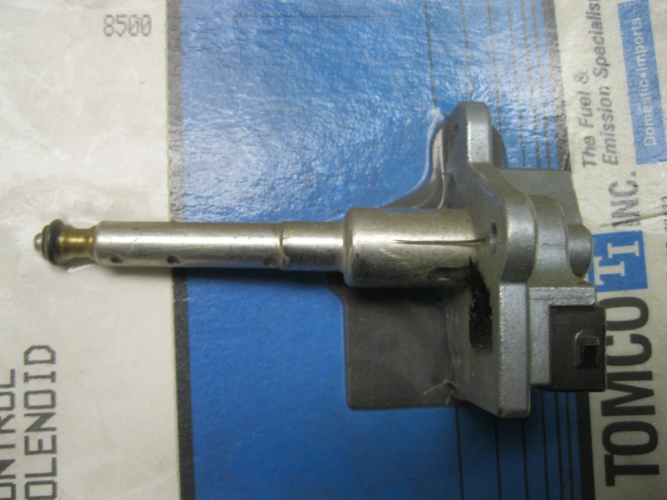 Mixture Control Solenoid-VIN: X Tomco 8500 - Imagem 2 de 4