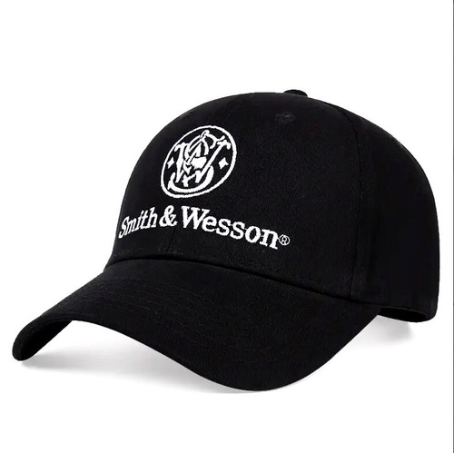 Gorra de béisbol ajustable SMITH & WESSON® Firearms negra con bordado blanco