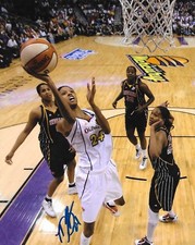 DeWanna Bonner signed Phoenix Mercury 8x10 photo autographed 3