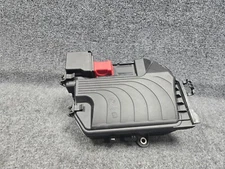 2014-2018 MERCEDES-BENZ CLA250 2.0L ENGINE FUSE RELAY BOX COVER OEM