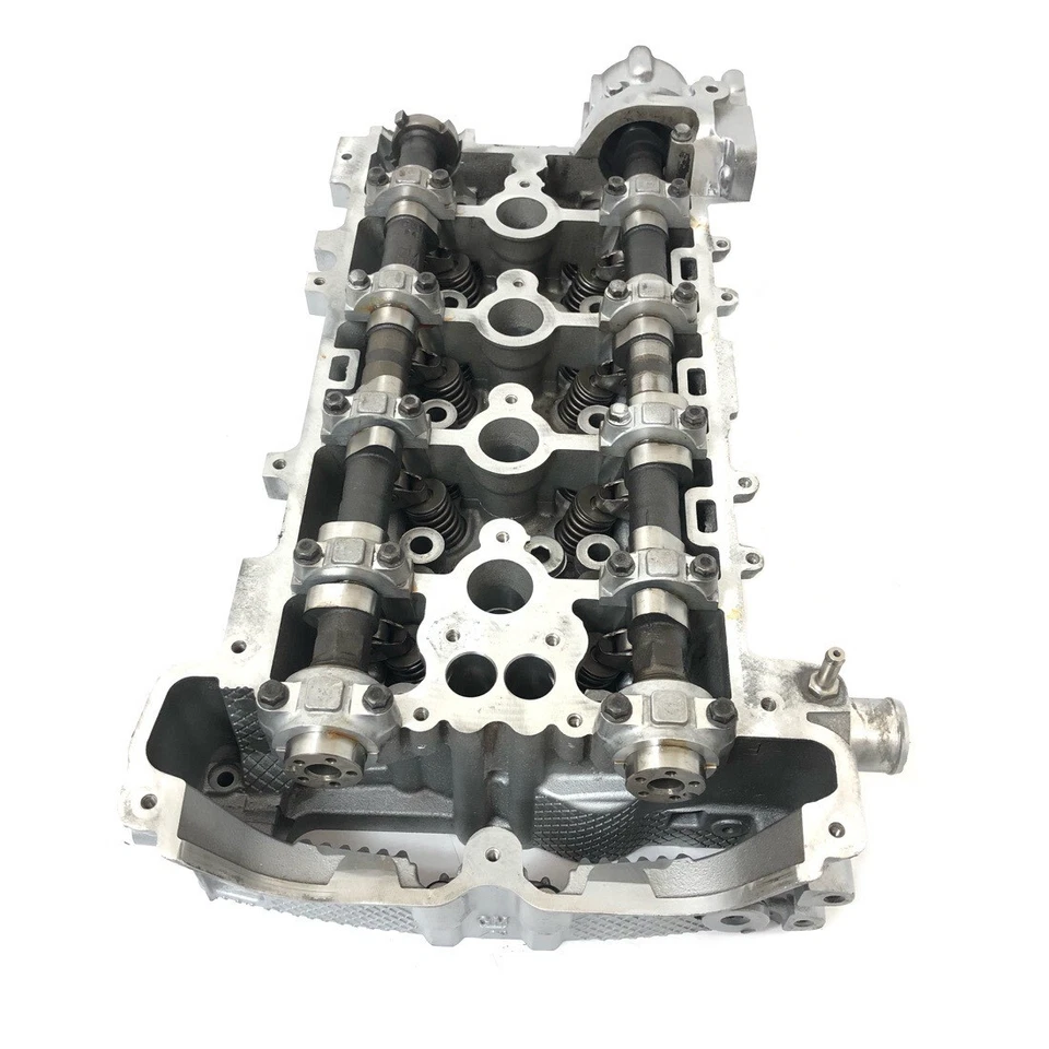 Genuine GM Chevrolet GMC Buick ECOTEC 2.4L DOHC Cylinder Head Assembly 12608279 - Image 2 of 4