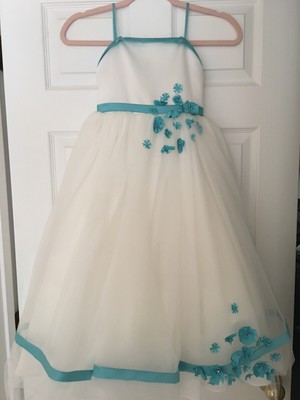 pre owned flower girl dresses