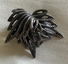 Vintage  Brevete SGDG Scarf Clip Black Silver Tone Leaves