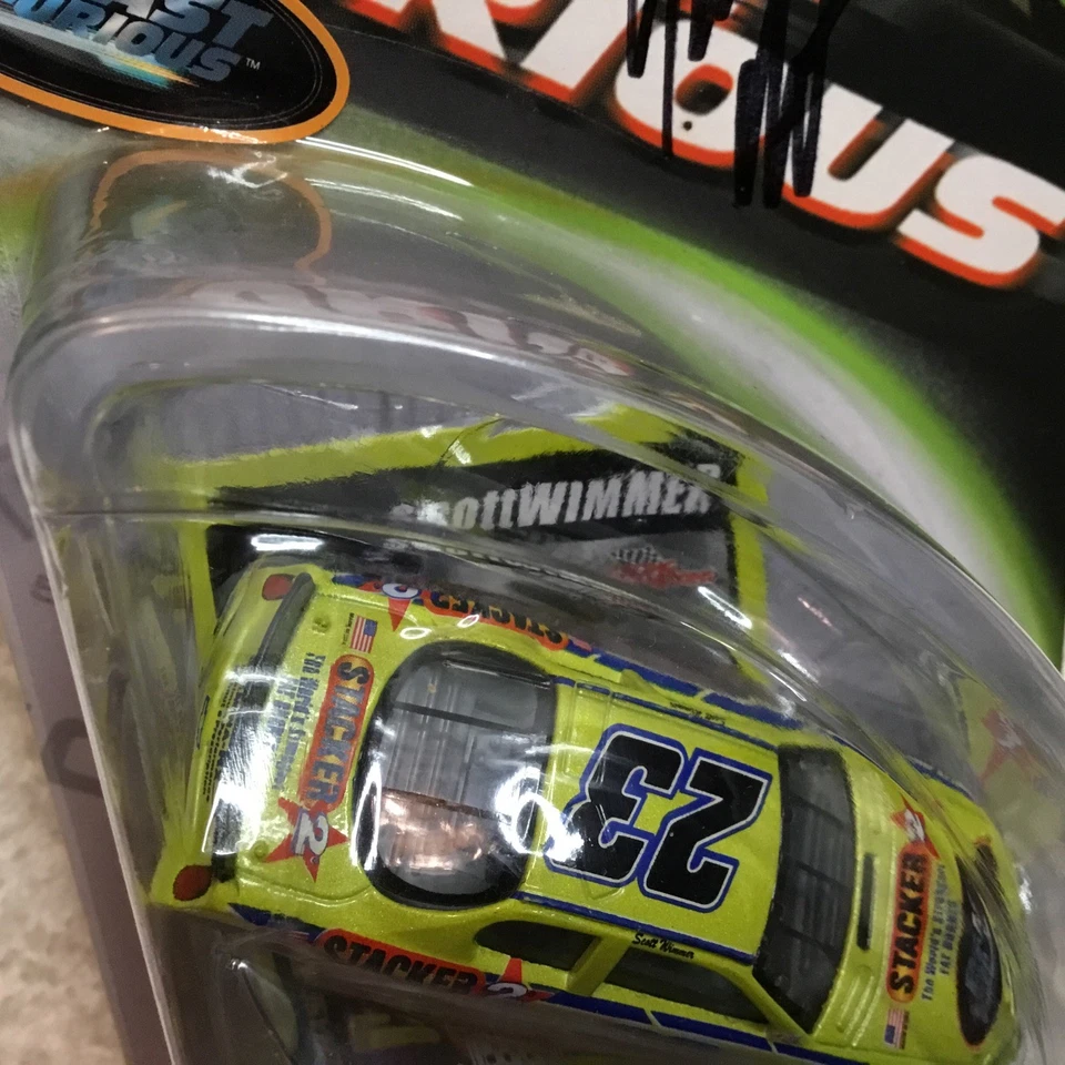 NASCAR DieCast 1:64 Racing Champions RÁPIDO Y FURIOSO #23 Scott Wimmer autógrafo Foto 4 de 4